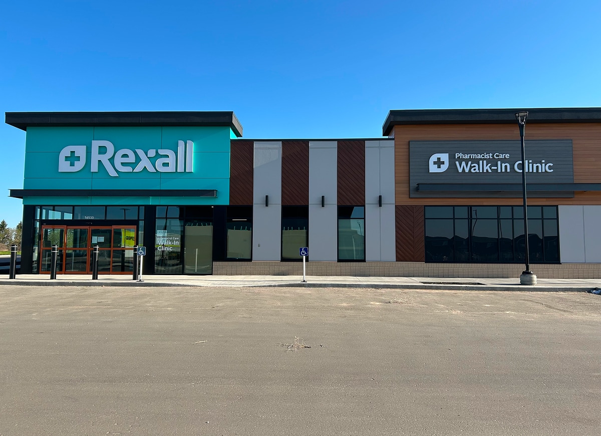 Pharmacist providing personalized care to patient